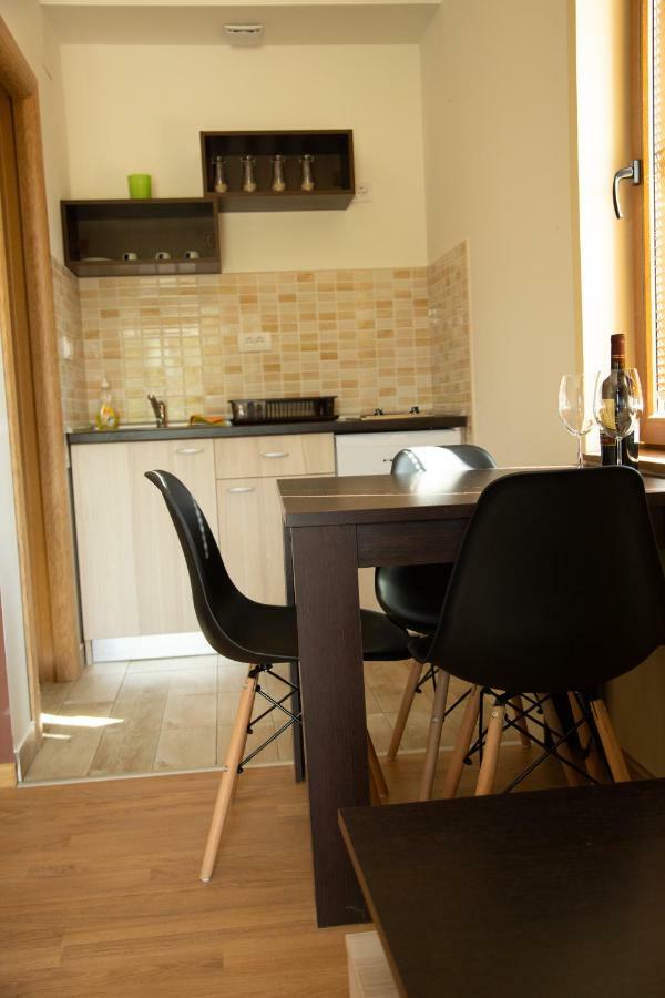 Apartmani Borova 2 Veliko Gradište 외부 사진